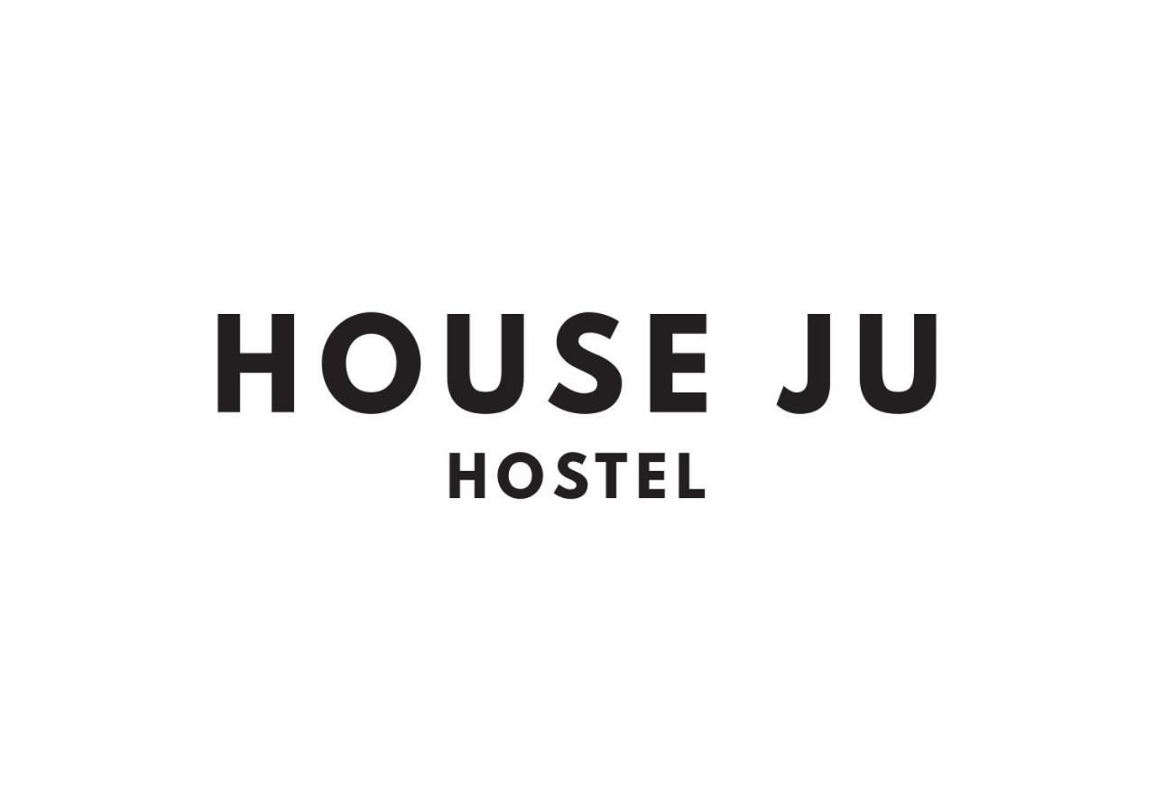 بيت شباب House Ju بانكوك المظهر الخارجي الصورة
