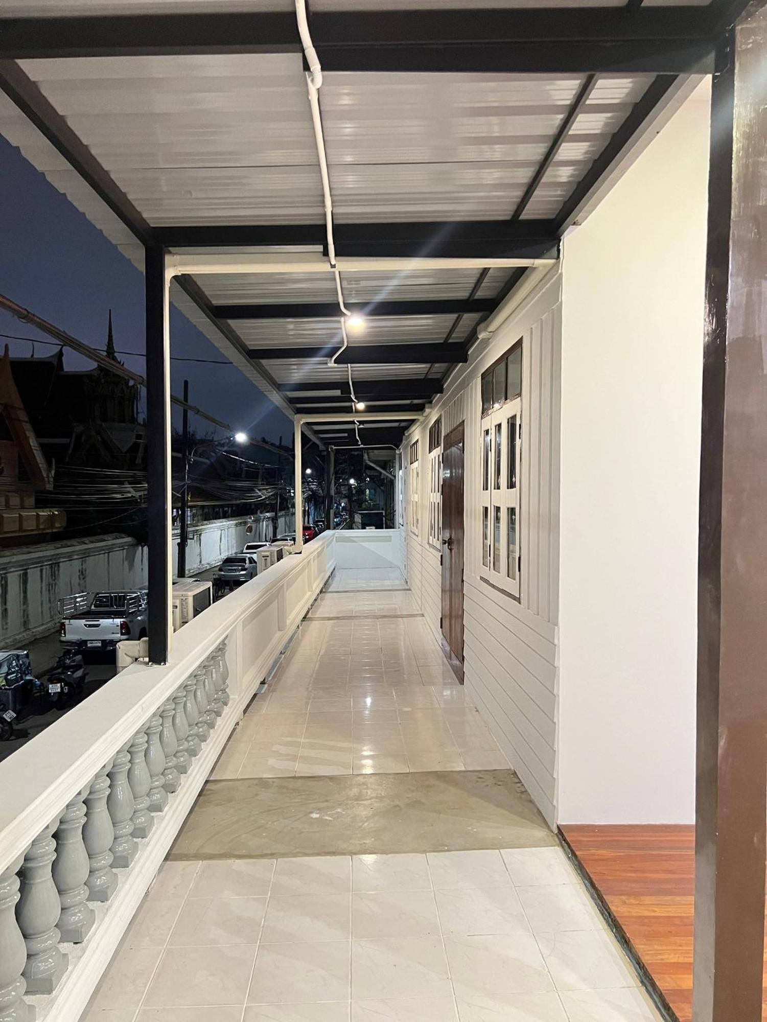 بيت شباب House Ju بانكوك المظهر الخارجي الصورة